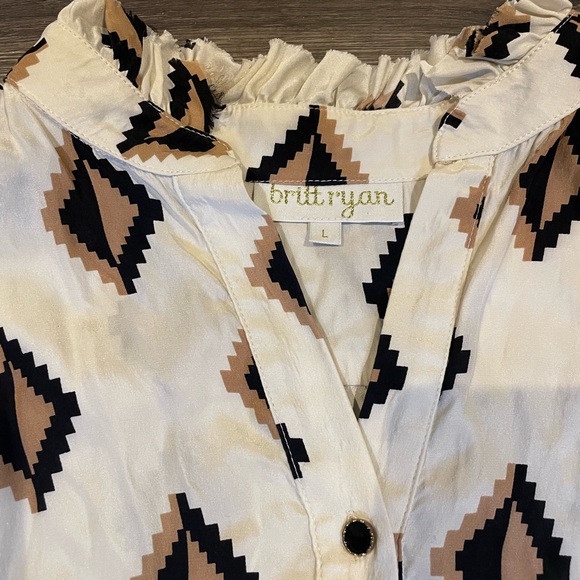 All clothes are from my aunt. I have no information regarding the original price - Picture 1 of 4